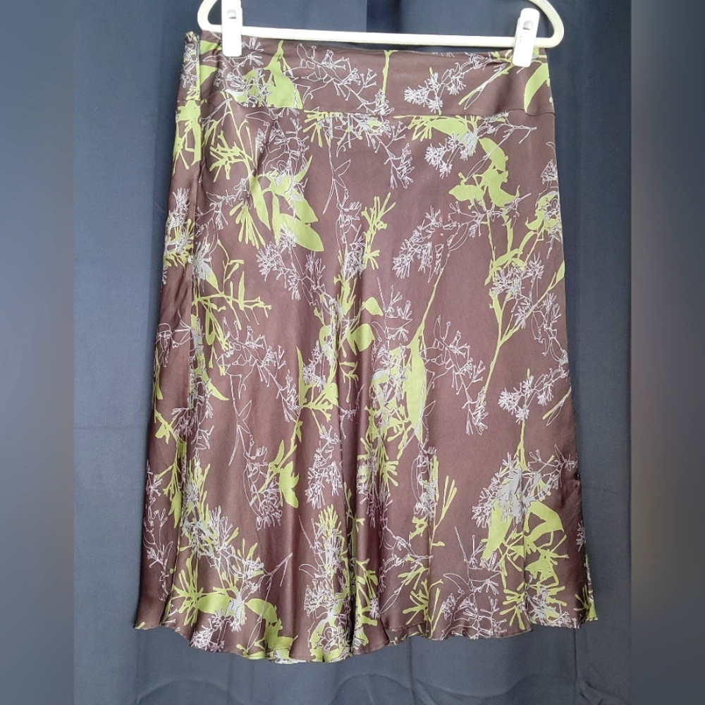 Gorgeous Brown Silk Skirt with Abstract Leaf Pattern